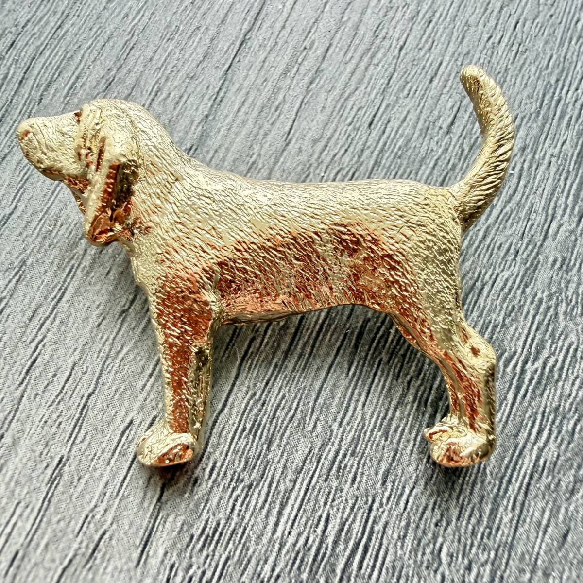 Bloodhound Brooch - Gold Plate | Alden Arts
