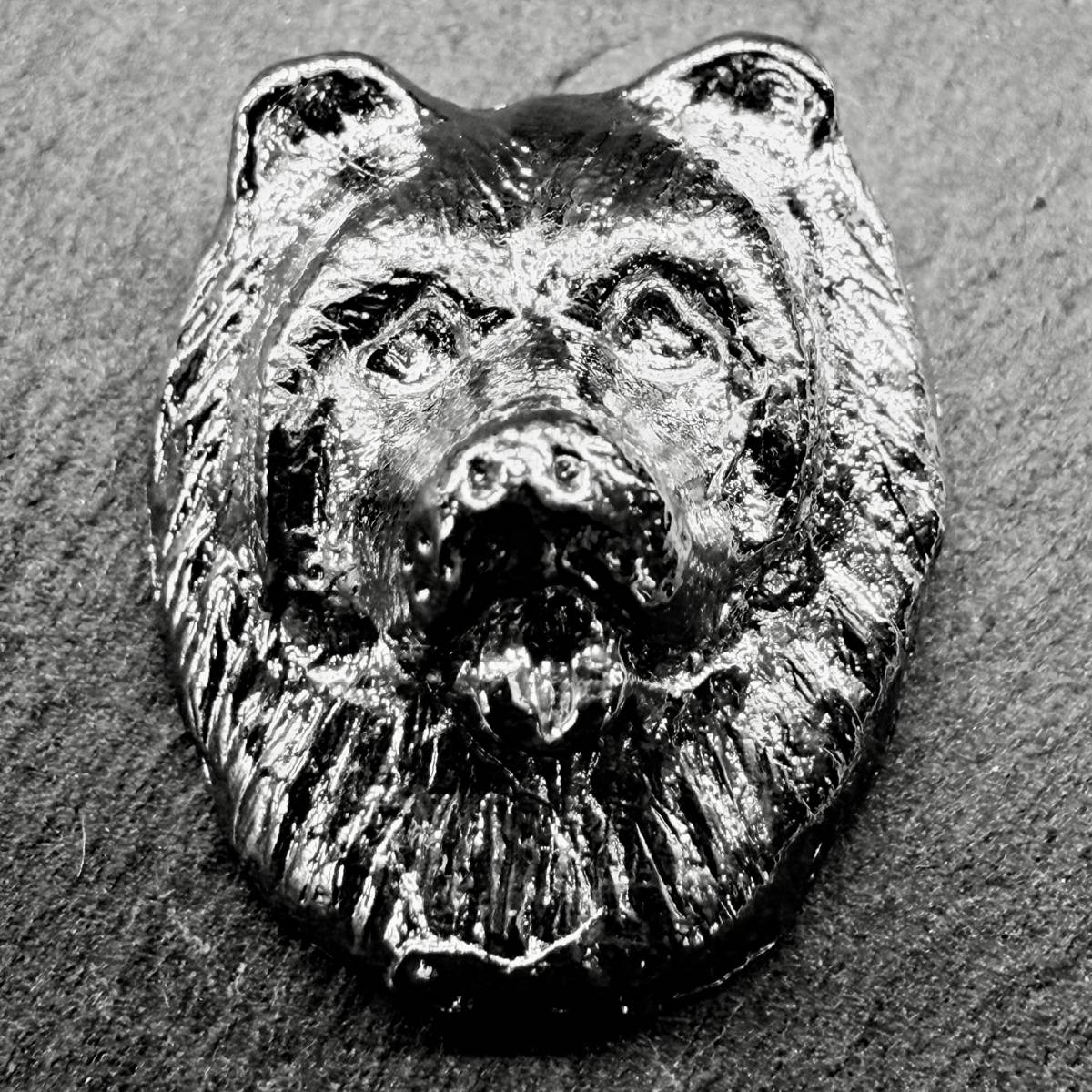 Chow Chow Lapel Pin | Nickel Silver | Alden Arts