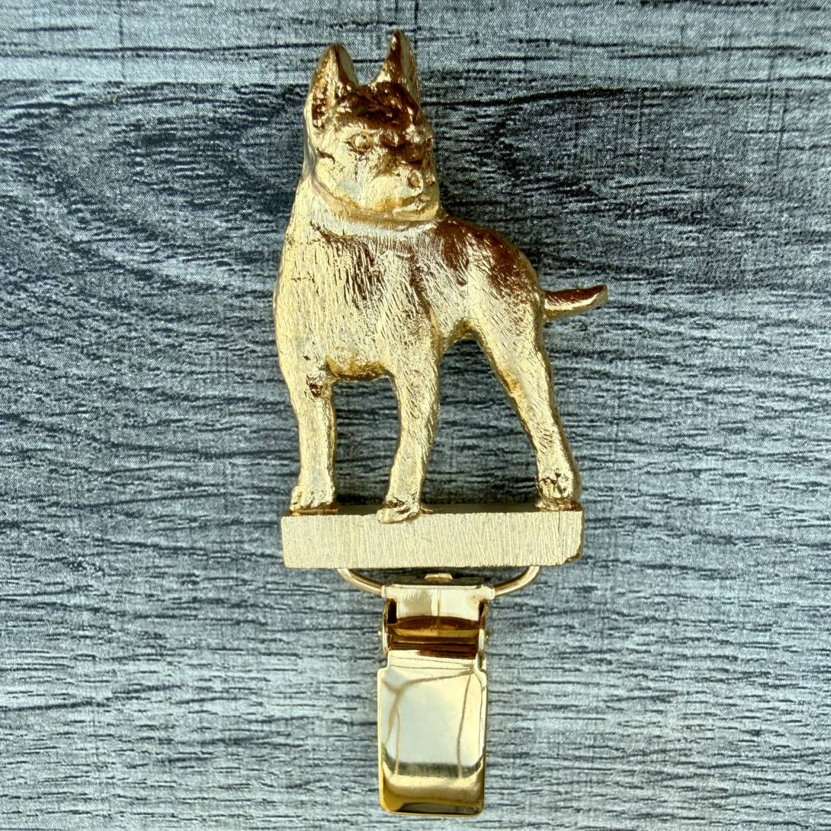 American Staffordshire Show Ring Clip - Gold Plate | Alden Arts