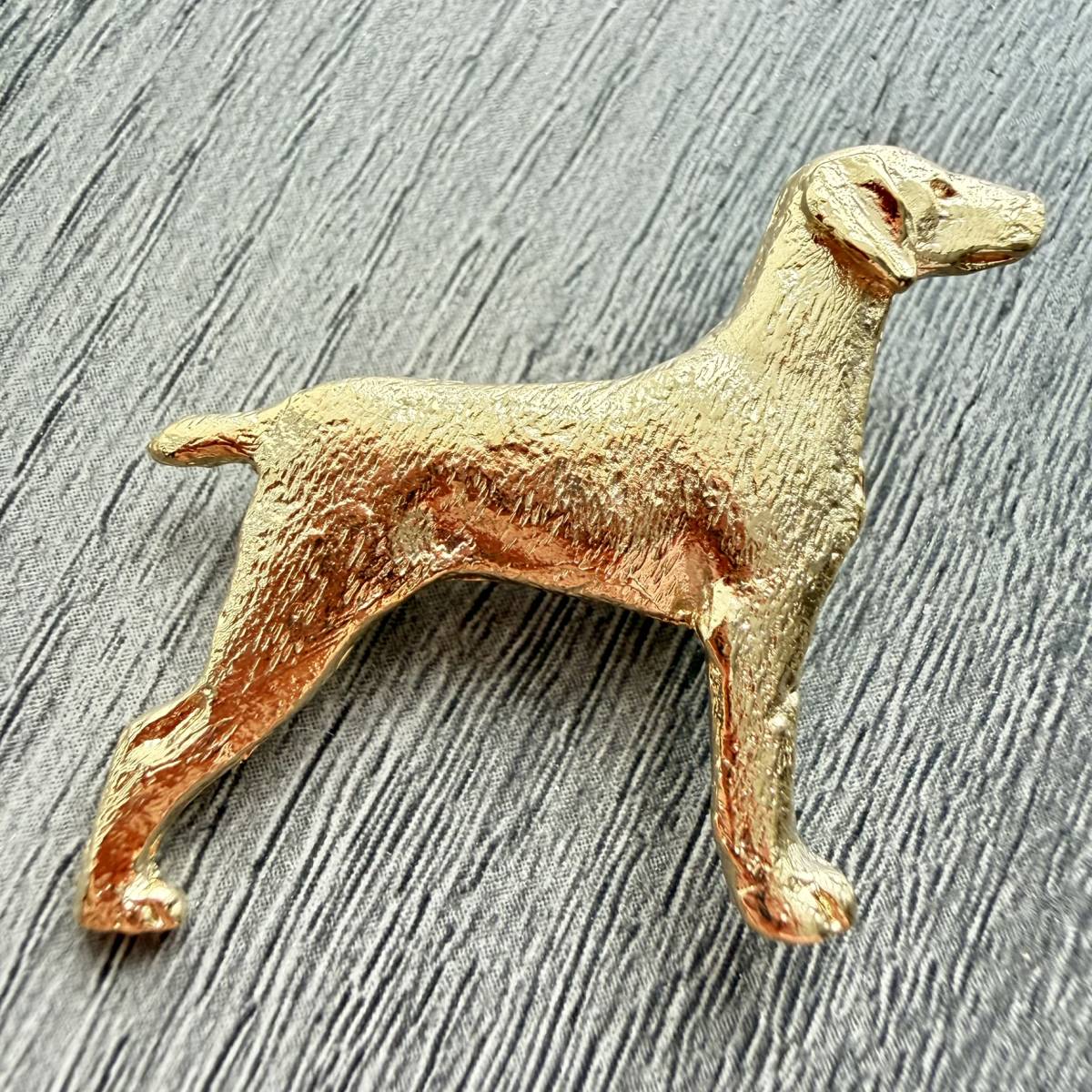 Weimaraner Brooch - Gold Plate | Alden Arts