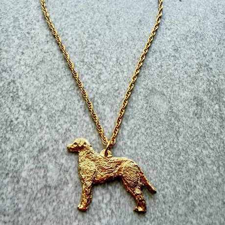 Chesapeake Bay Retriever Pendant | Gold Plate | Alden Arts